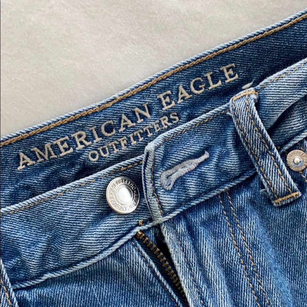 American Eagle Skinny Mom Jean — Size 0